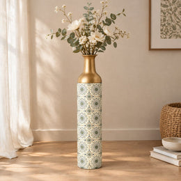 Cobalt Roundel Metal Flower Vase – Ivory Filigree Roundel - MintiHome