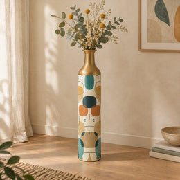 Retro Pebble Metal Flower Vase – Chalk Ivory Hairline Field - MintiHome